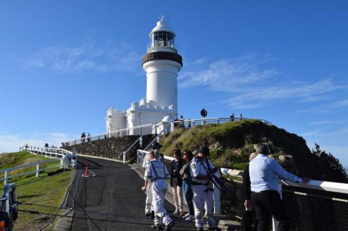 Vermiste Belg in Australië - Vrijwilligers brengen speurhonden naar Bryon Bay