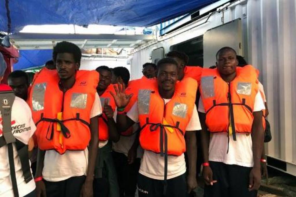 Ngo-schip Ocean Viking aangekomen in Malta met 356 migranten