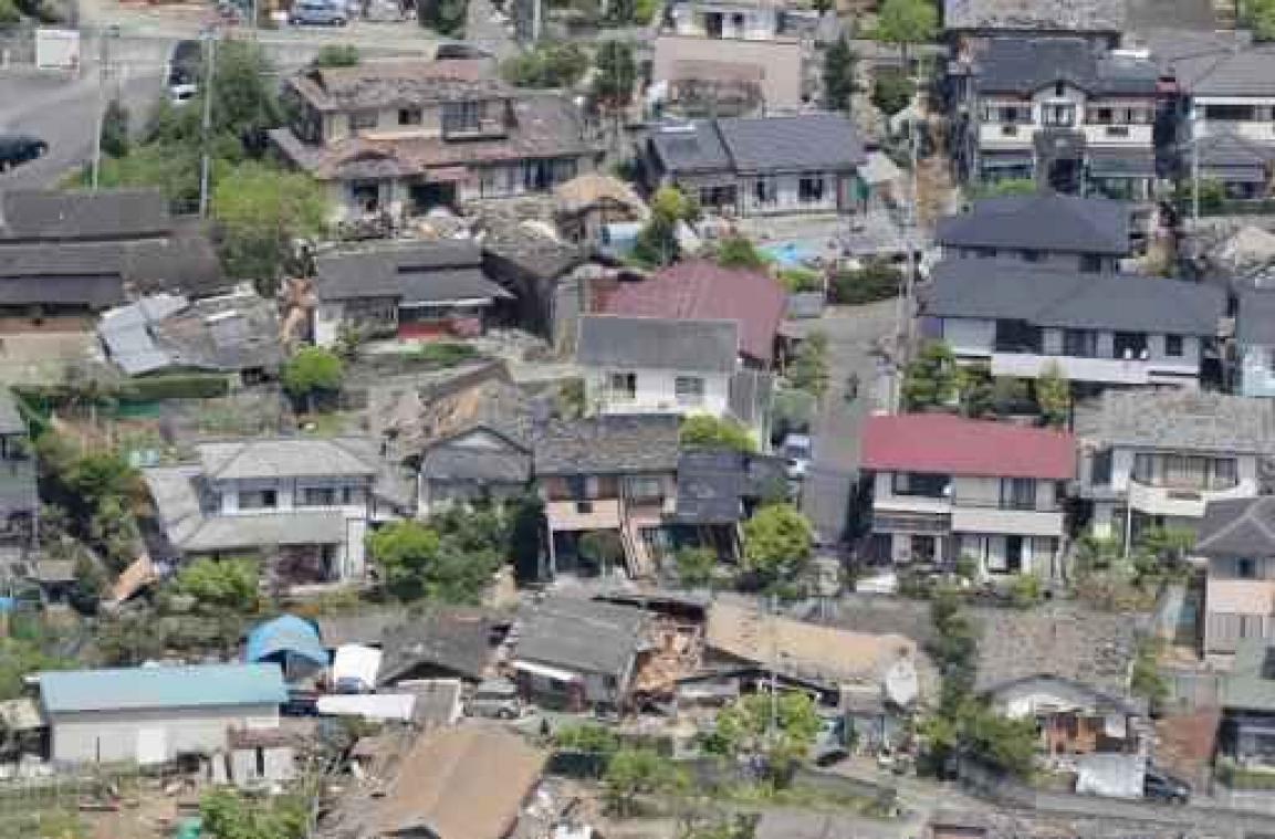 Verschillende fabrieken liggen stil na aardbeving Japan