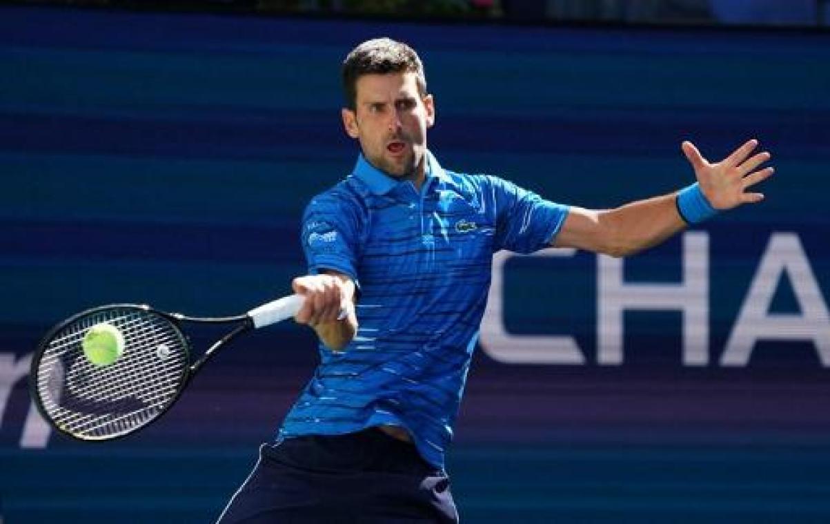 US Open - Titelverdediger Novak Djokovic eenvoudig door