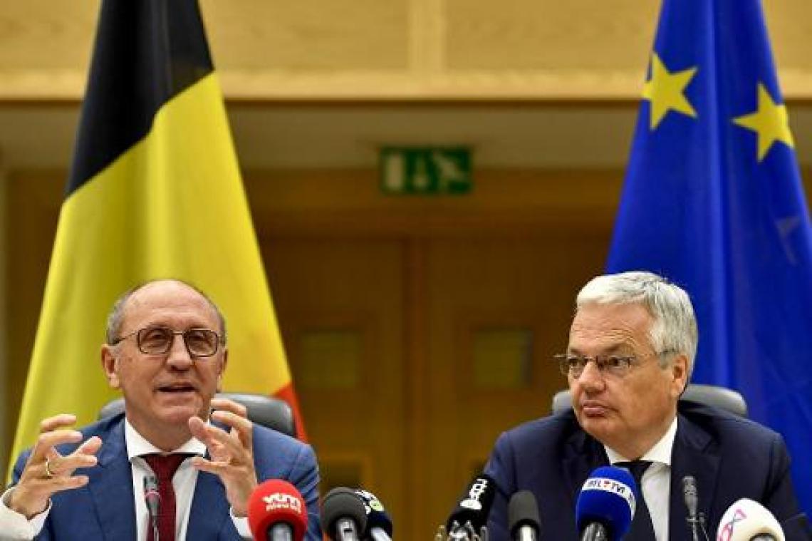 Federale informateurs roepen partijvoorzitters opnieuw samen