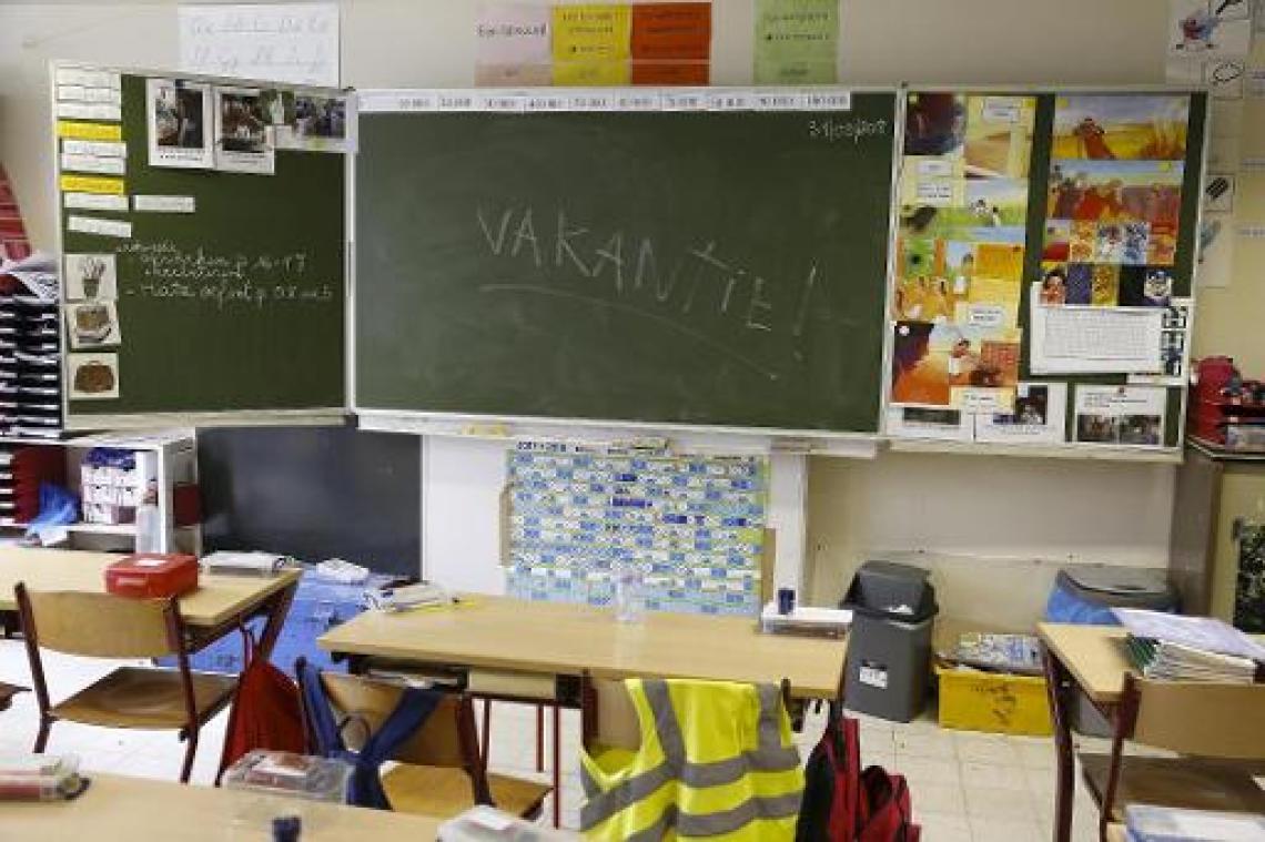 Taalunie en Taalraad Begrijpend Lezen vragen meer actie van onderwijs en beleid