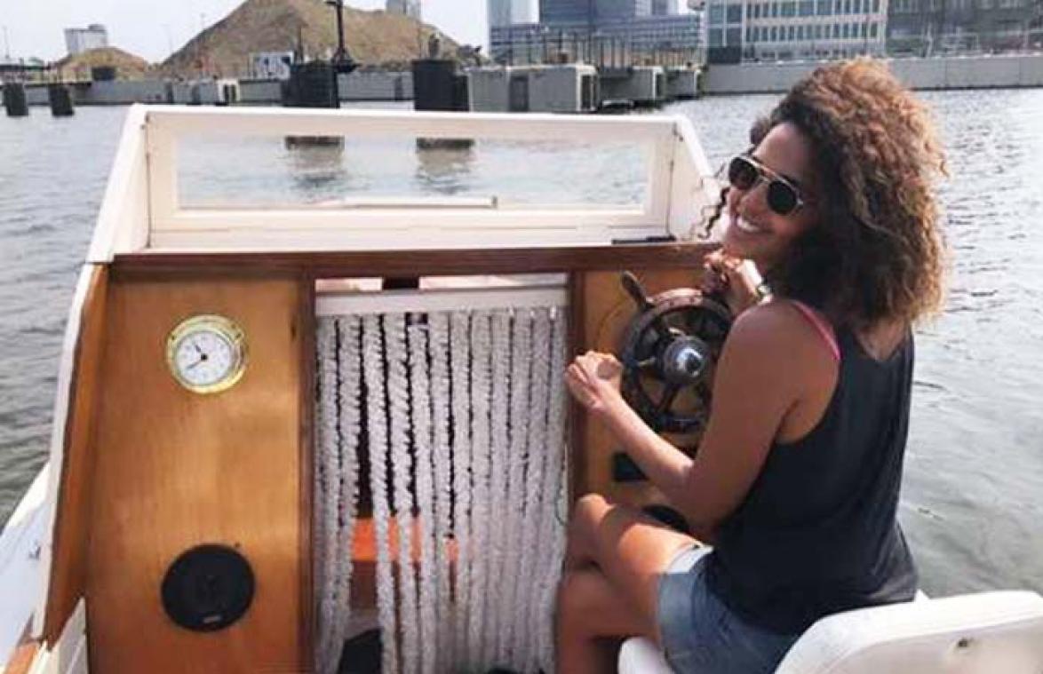 Tatyana Beloy zet haar boot te koop aan betaalbare prijs