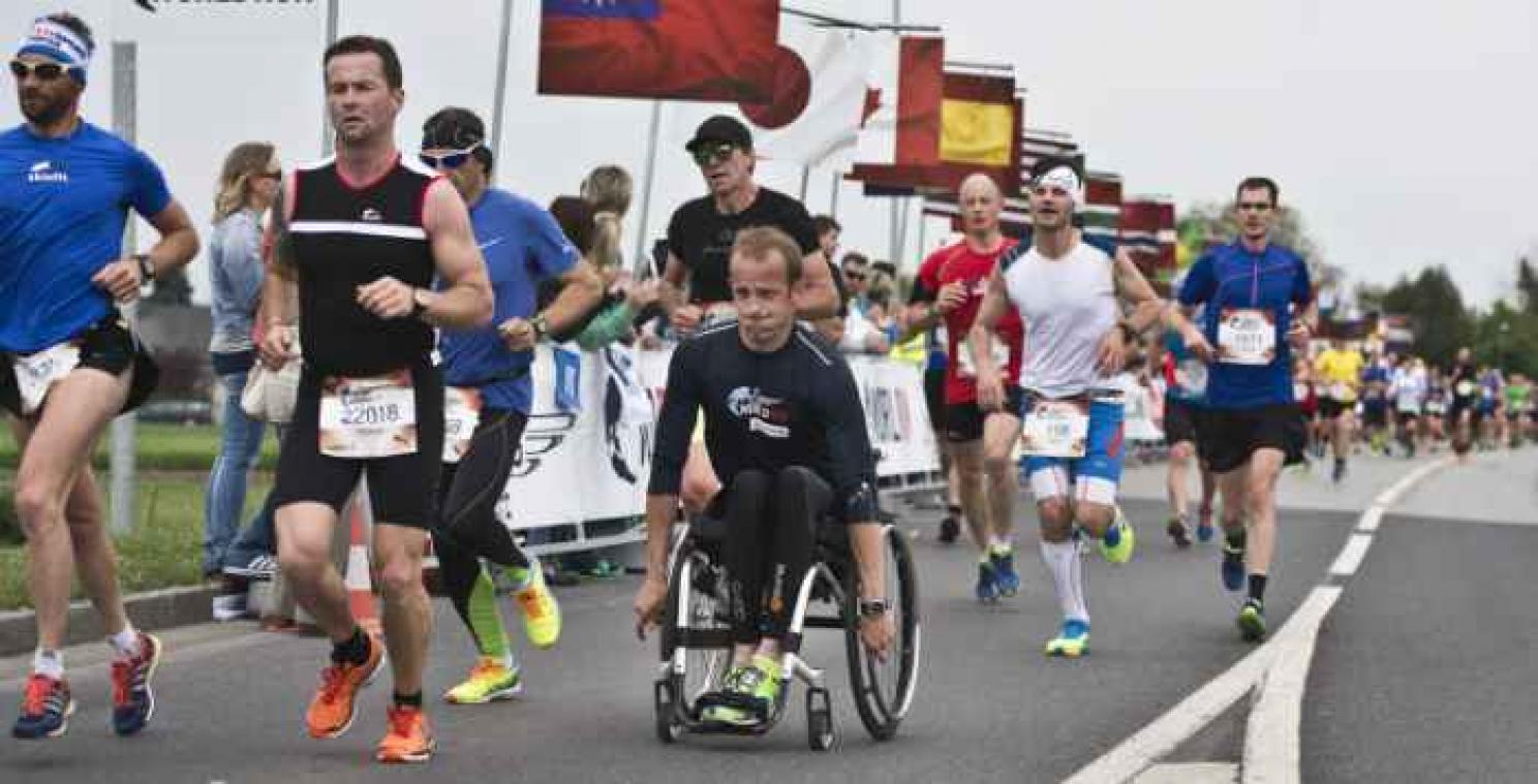 Loop voor zij die dat niet kunnen tijdens de Wings for Life World Run