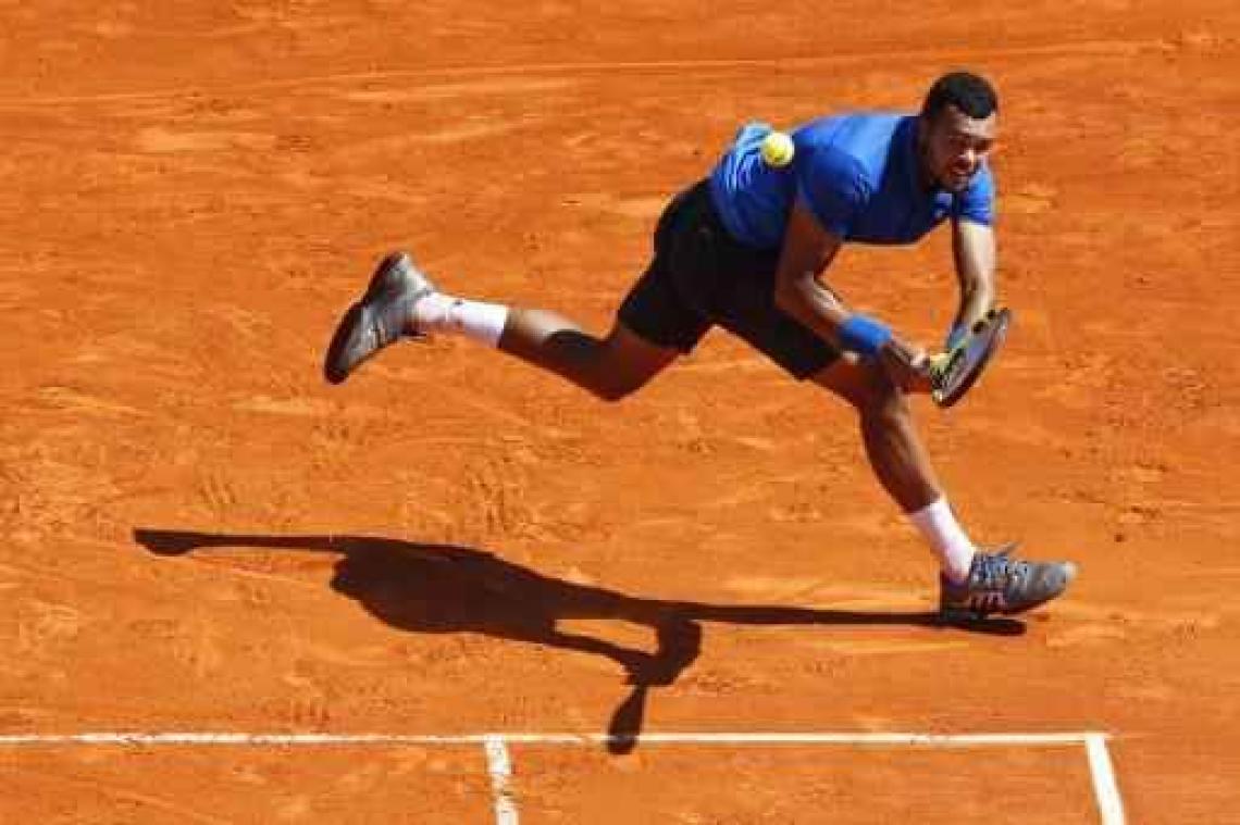 Tsonga knokt zich voorbij Federer naar halve finales in Monte Carlo