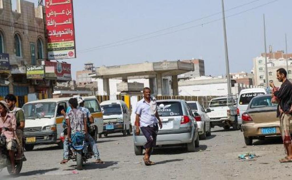 Emiraten bevestigen aanvallen op Aden
