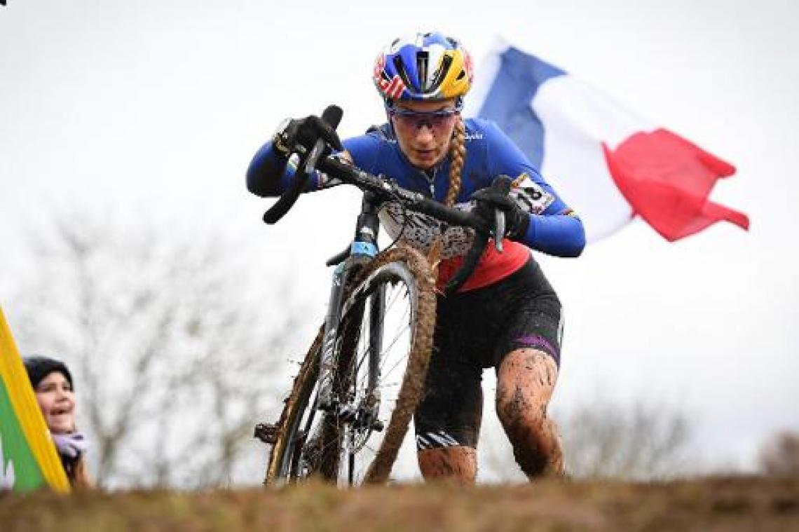 WK mountainbike - Ferrand-Prévot verovert tweede wereldtitel