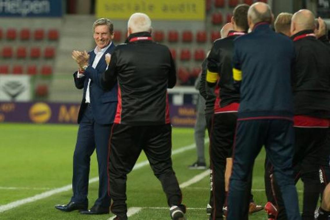 Jupiler Pro League - Zulte Waregem zet erg pover Antwerp makkelijk opzij