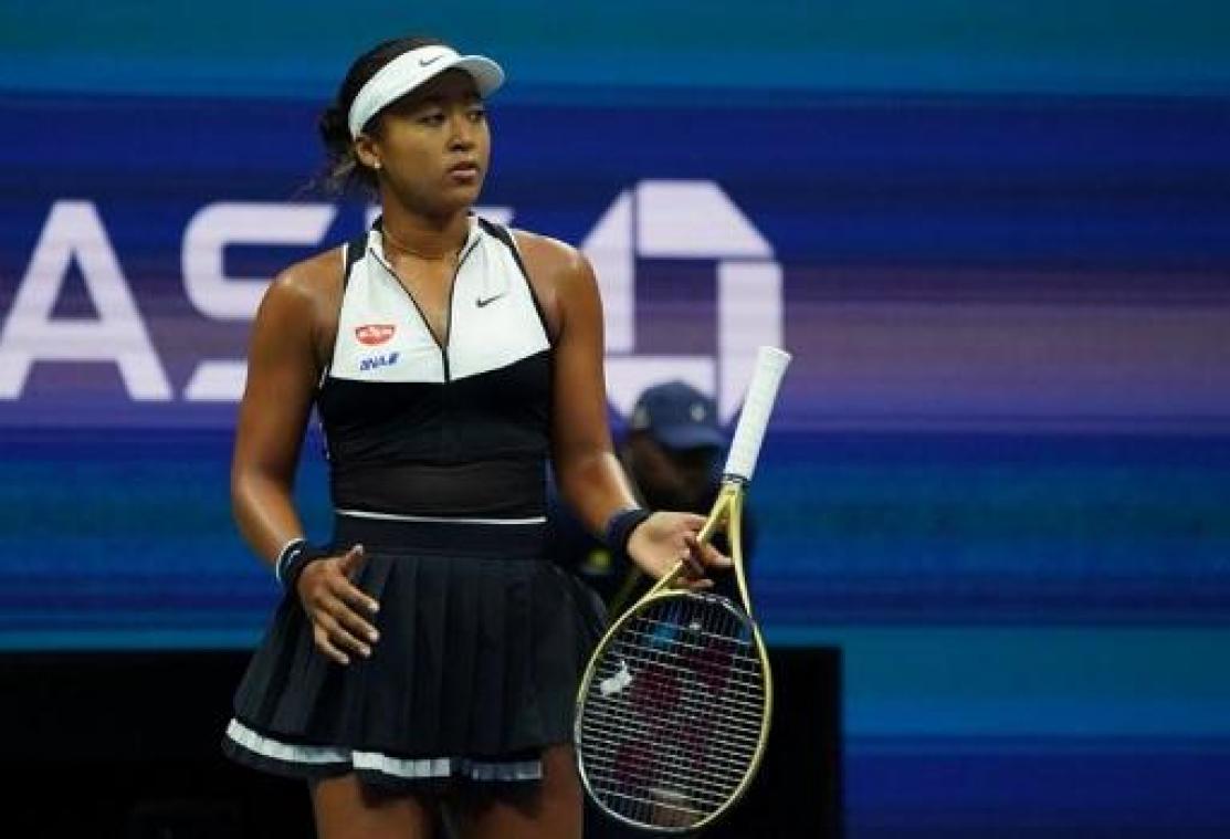 Titelverdedigster Osaka sneuvelt in achtste finales en verliest eerste plaats