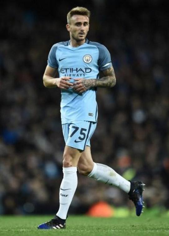 Jupiler Pro League - Moeskroen leent Spaanse middenvelder van Manchester City