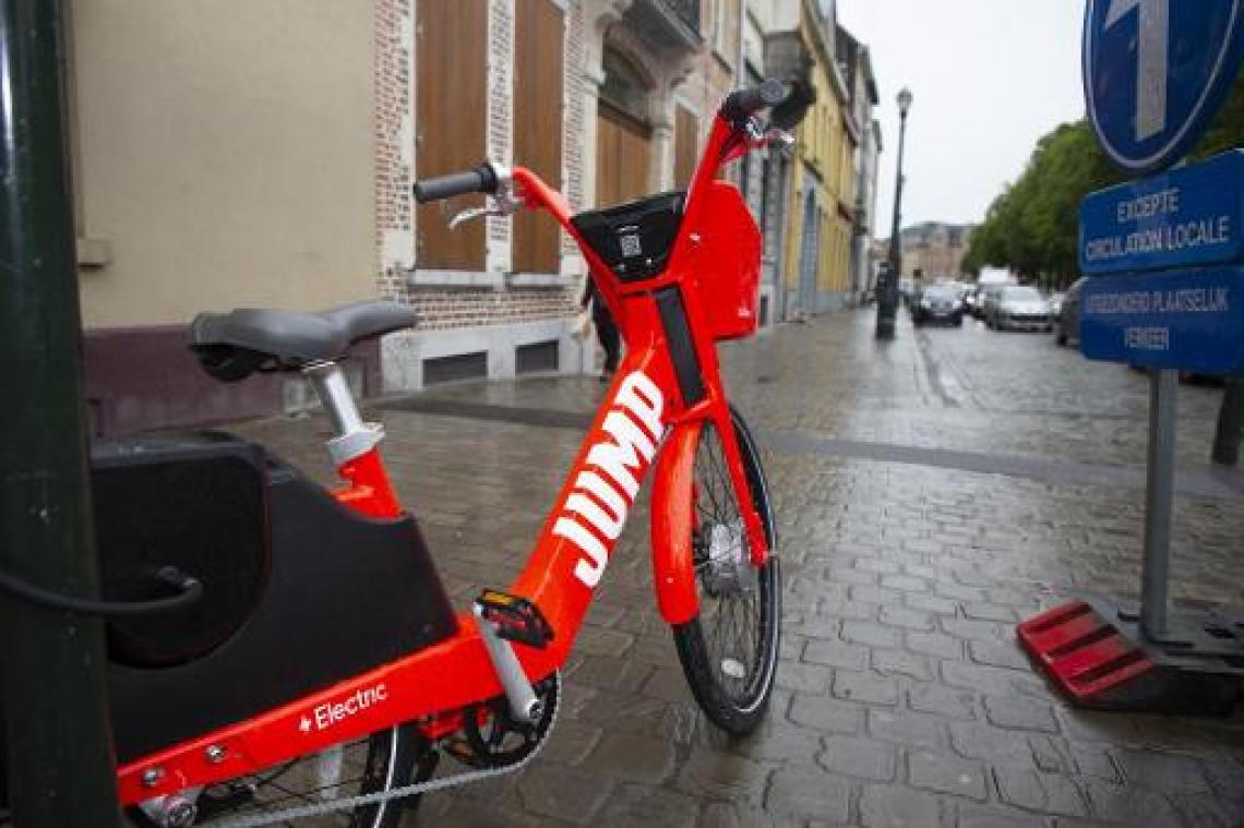 Uber haalt Jump-fietsen weg uit verschillende Brusselse gemeenten wegens vandalisme