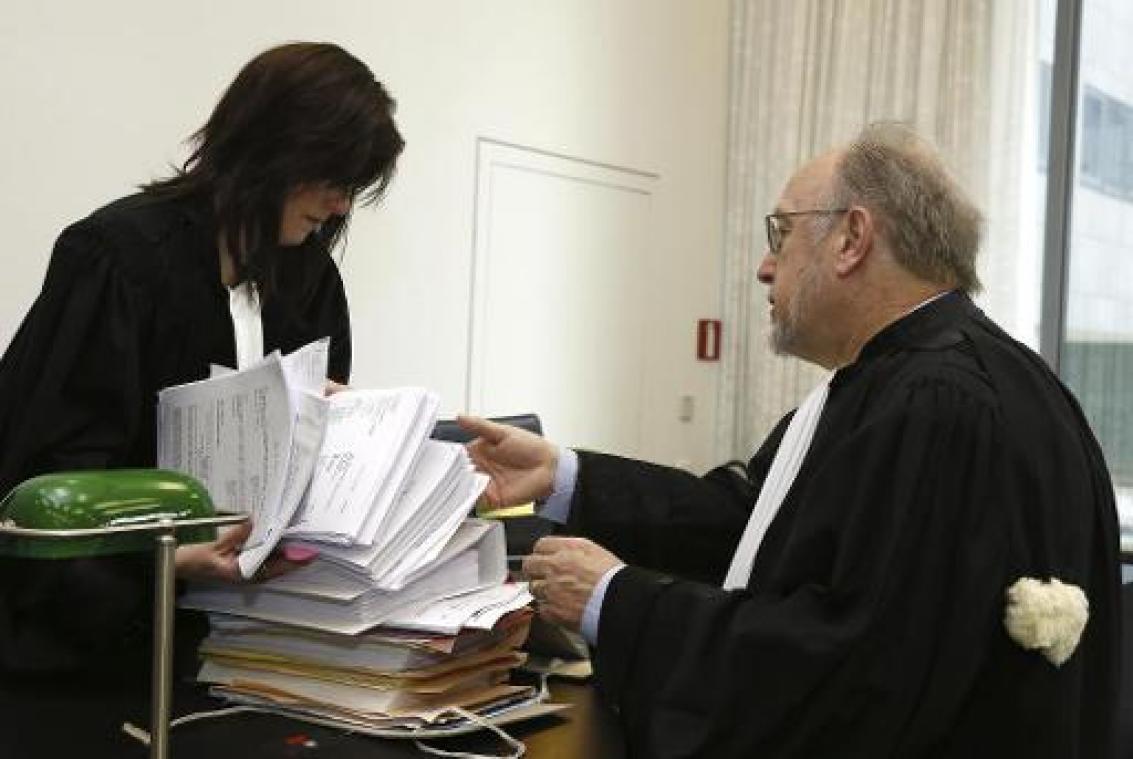 Rechter beveelt psychiatrisch onderzoek voor tafelschuimster