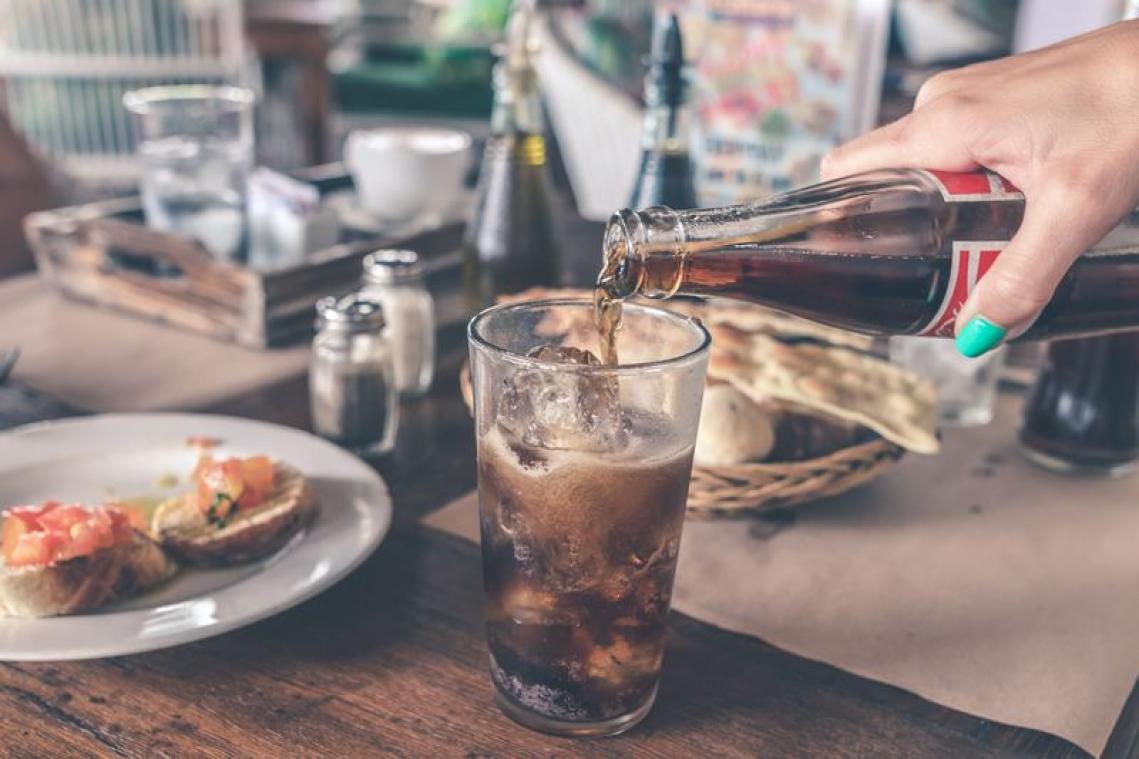 "Mensen die vaak frisdrank drinken, sterven vroeger"