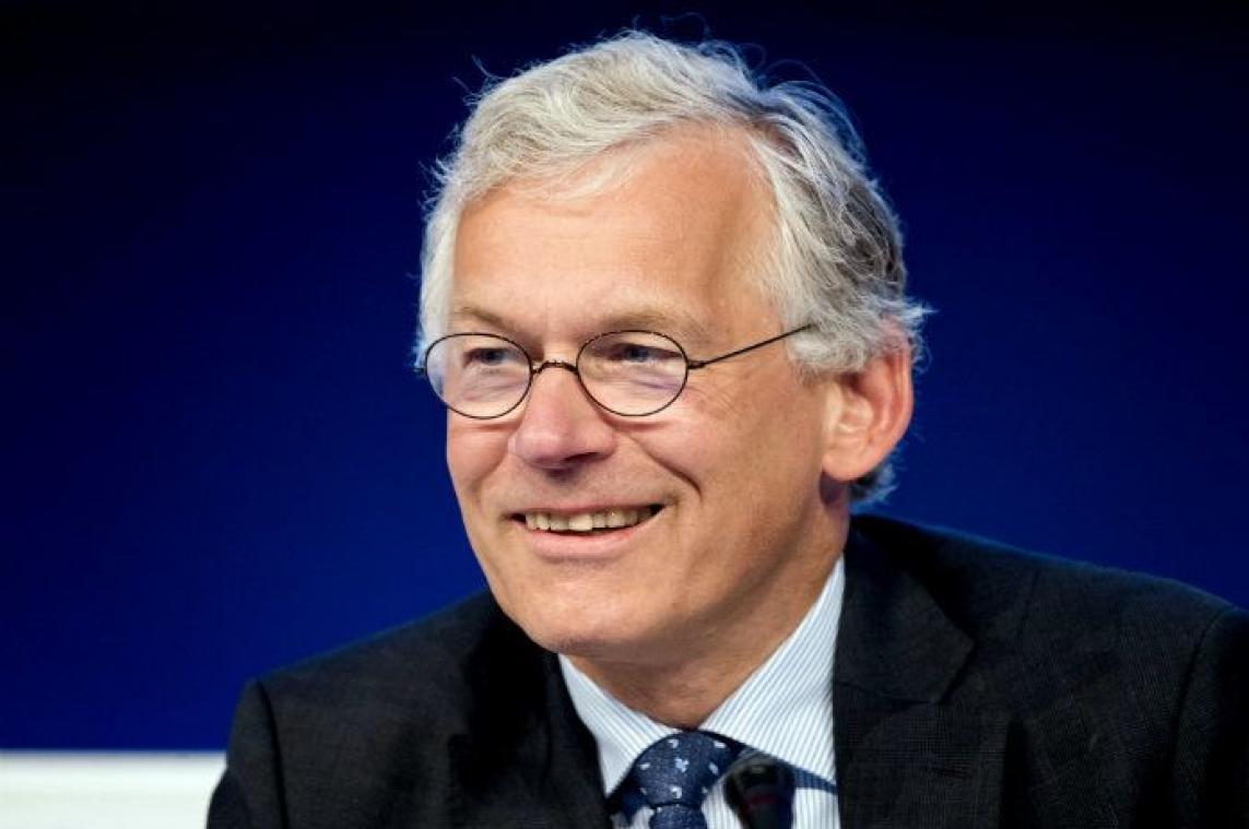 Philips-topman verdient 68 keer zoveel als werknemer en vindt dat "goed te verdedigen"