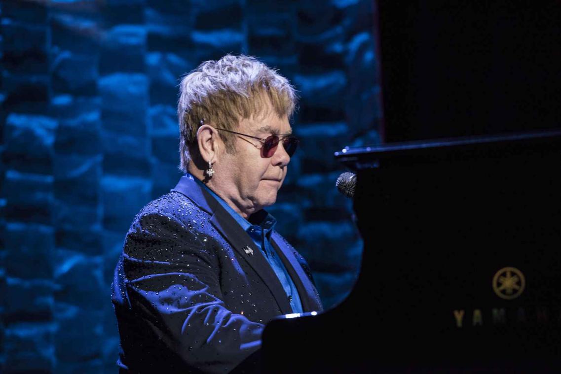 Elton John en J.K. Rowling zijn meest vrijgevige sterren