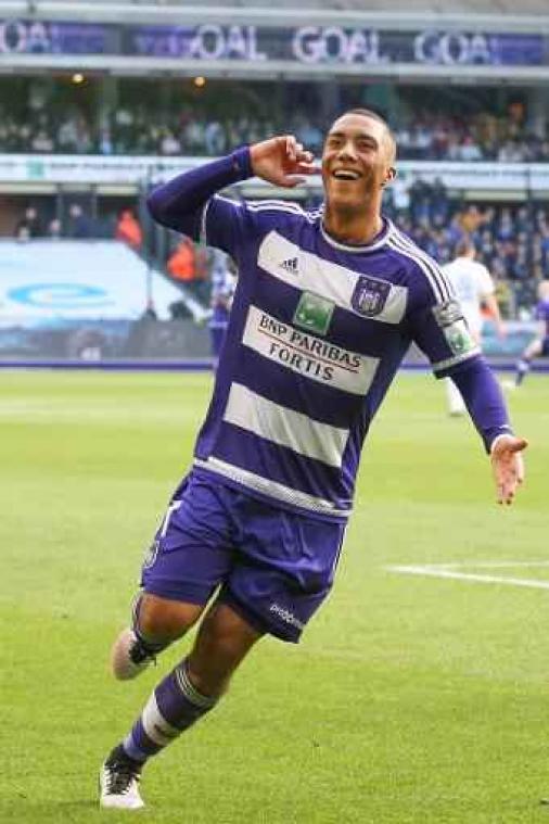 Jupiler Pro League - Anderlecht gooit titelstrijd open na 1-0 zege tegen Club Brugge