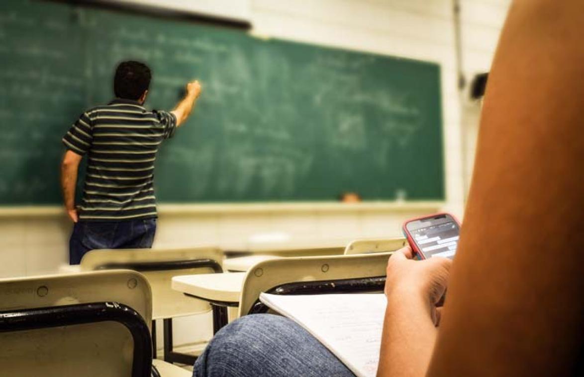VIDEO. In deze Vlaamse school hebben ze wel een héél aparte bel