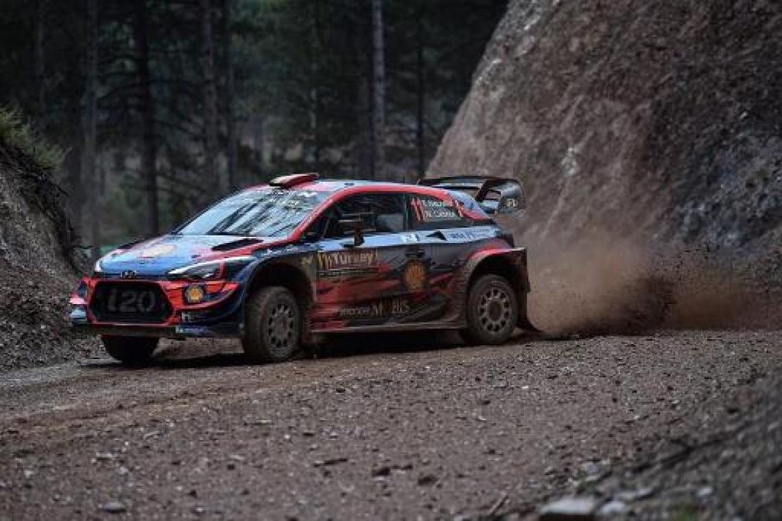 Rally van Turkije - Neuville: "Regen kwam een handje toesteken"