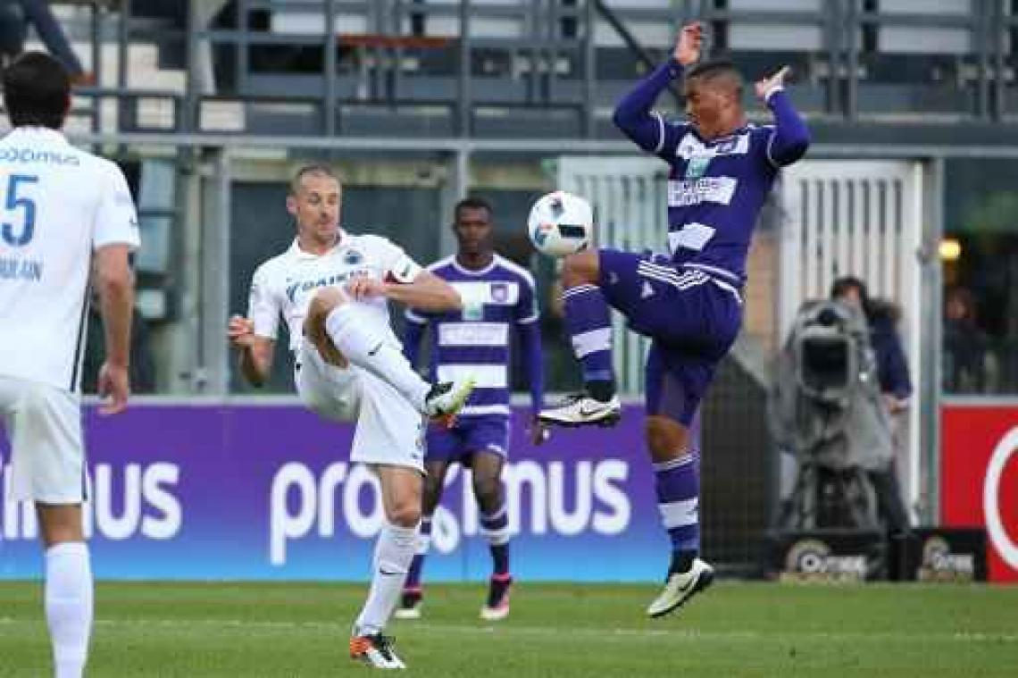 Club Brugge en Anderlecht staan voor lastige verplaatsing
