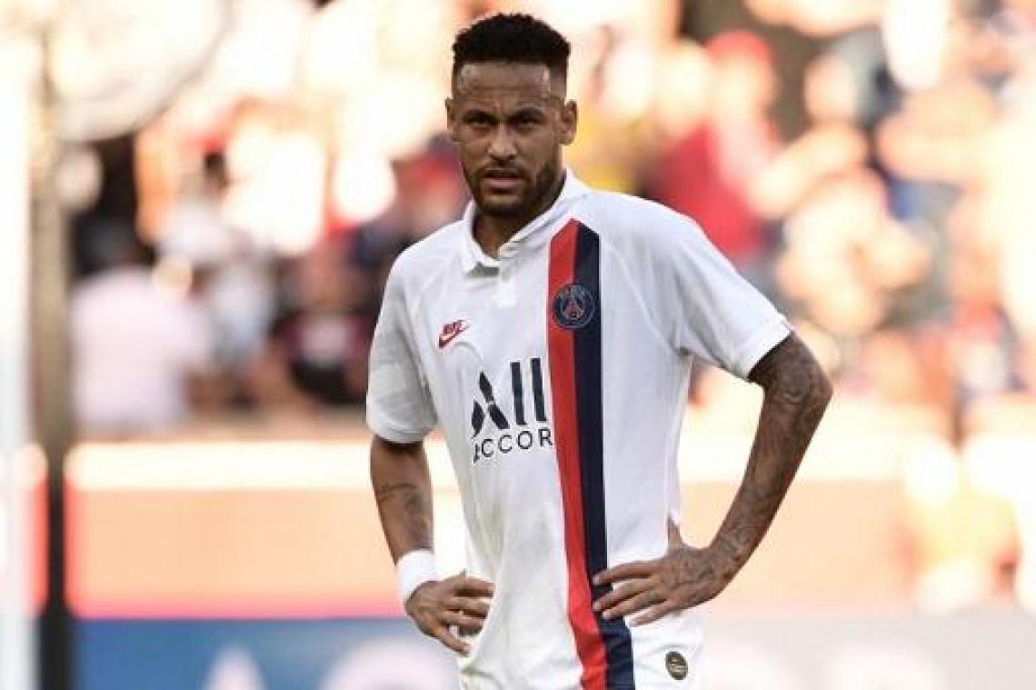 Belgen in het buitenland - Neymar bezorgt PSG bij comeback tegen Straatsburg van Matz Sels meteen de drie punten