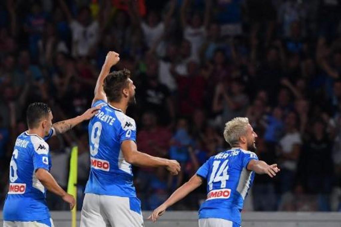 Belgen in het buitenland - Dries Mertens is met twee doelpunten tegen Sampdoria grote uitblinker bij Napoli