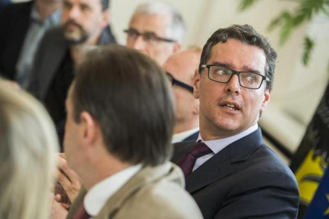 "Multimodale hubs voorzien in voorsteden om fileprobleem op te lossen"