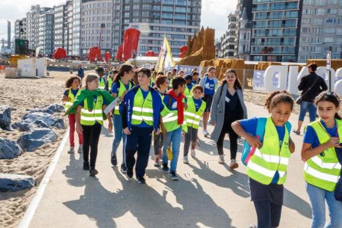 Grootste klimaatactie ooit in Oostende bij start VN & EU Beach Clean-up campagne