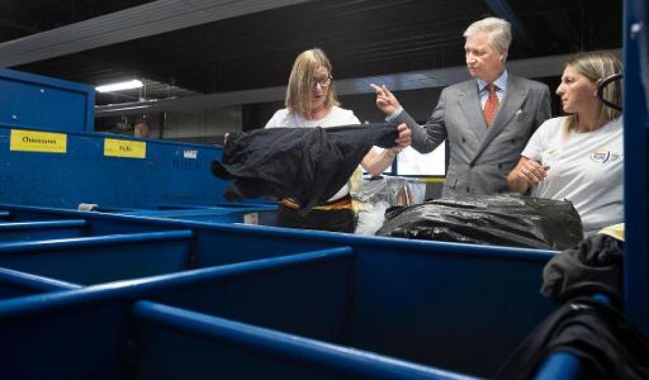 Koning Filip op bezoek in recyclagebedrijf in Herstal