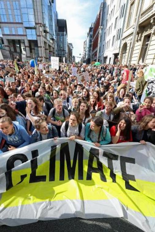 15.000 betogers leiden in Brussel nieuwe golf van klimaatprotesten in