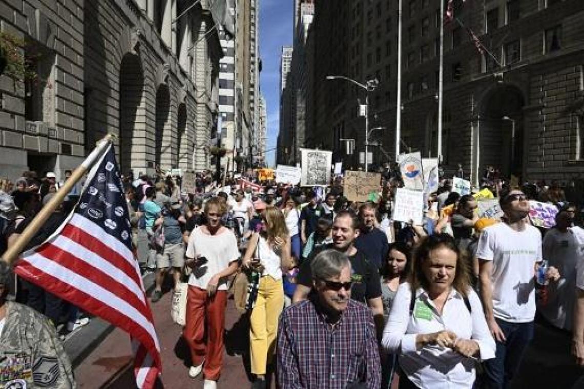 Wereldwijde klimaatstaking - Greta Thunberg zegt aan massa betogers in New York dat "verandering komt"