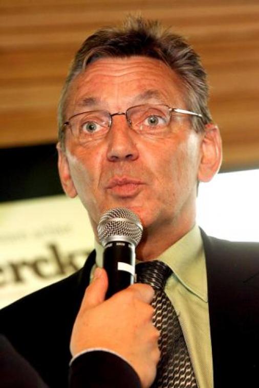 Frans Van Looy, oud-renner en ploegleider, is overleden