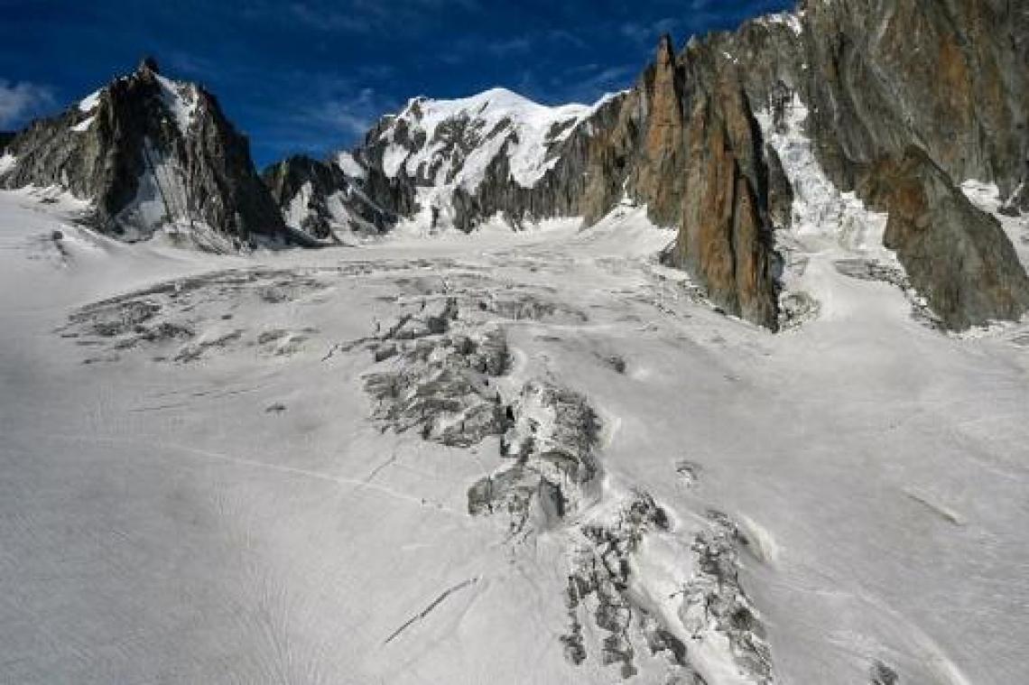 Gletsjer van Mont Blanc staat op instorten