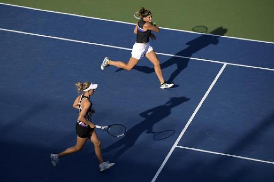 Elise Mertens rukt op naar halve finales dubbelspel