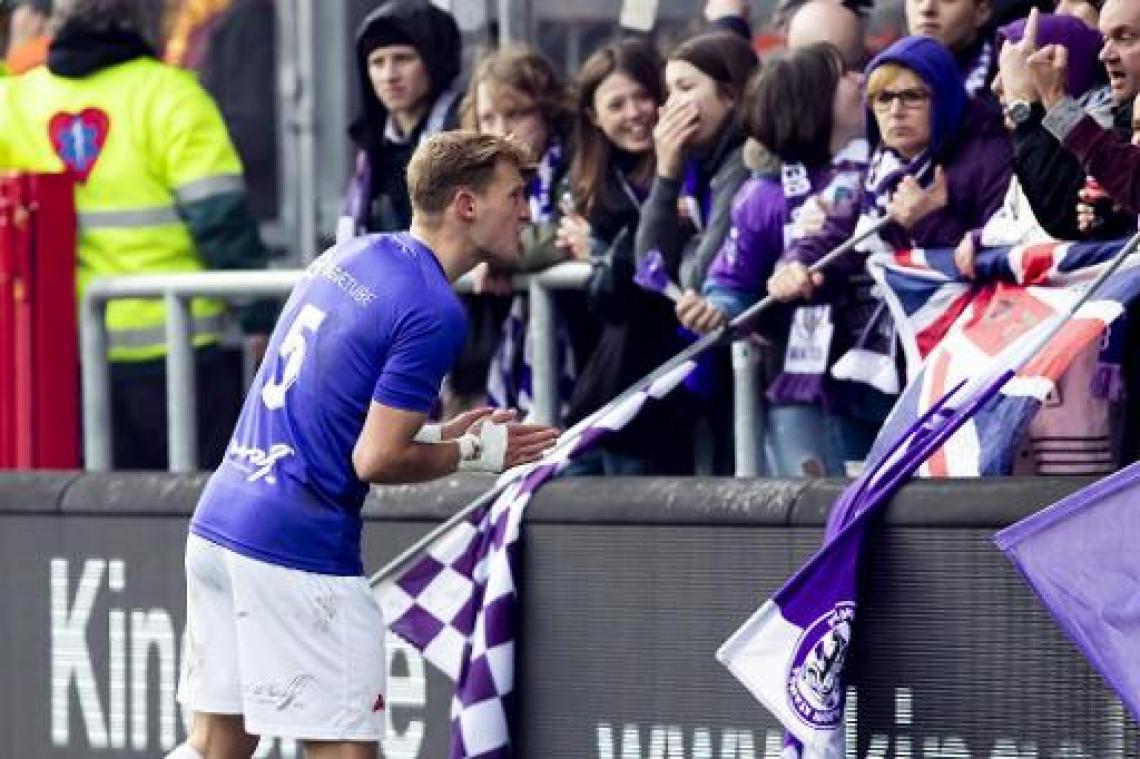 Beerschot riskeert boete van 2.500 euro voor biergooiers