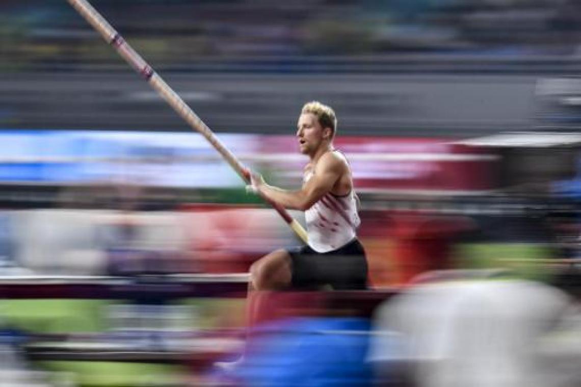 WK atletiek - Broeders haalt de finale in het polsstokspringen