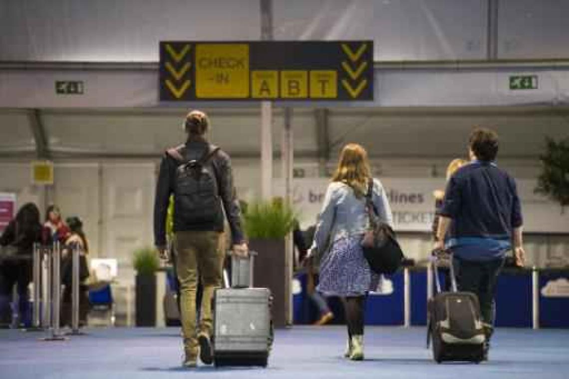 "E-gates op Zaventem werkten niet met Belgische identeitskaarten"