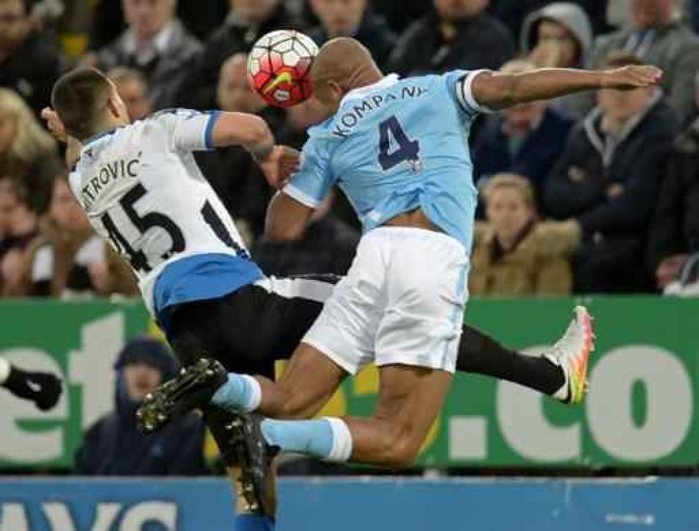 Belgen in het buitenland - Manchester City geraakt niet voorbij Newcastle, Kompany maakt rentree