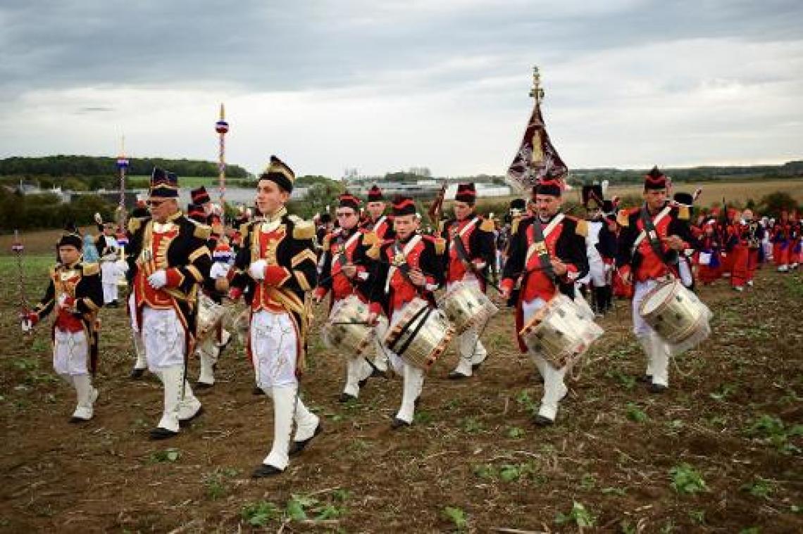 Zevenjaarlijkse folkloremars van Saint-Feuillen lokt 15.000 geïnteresseerden