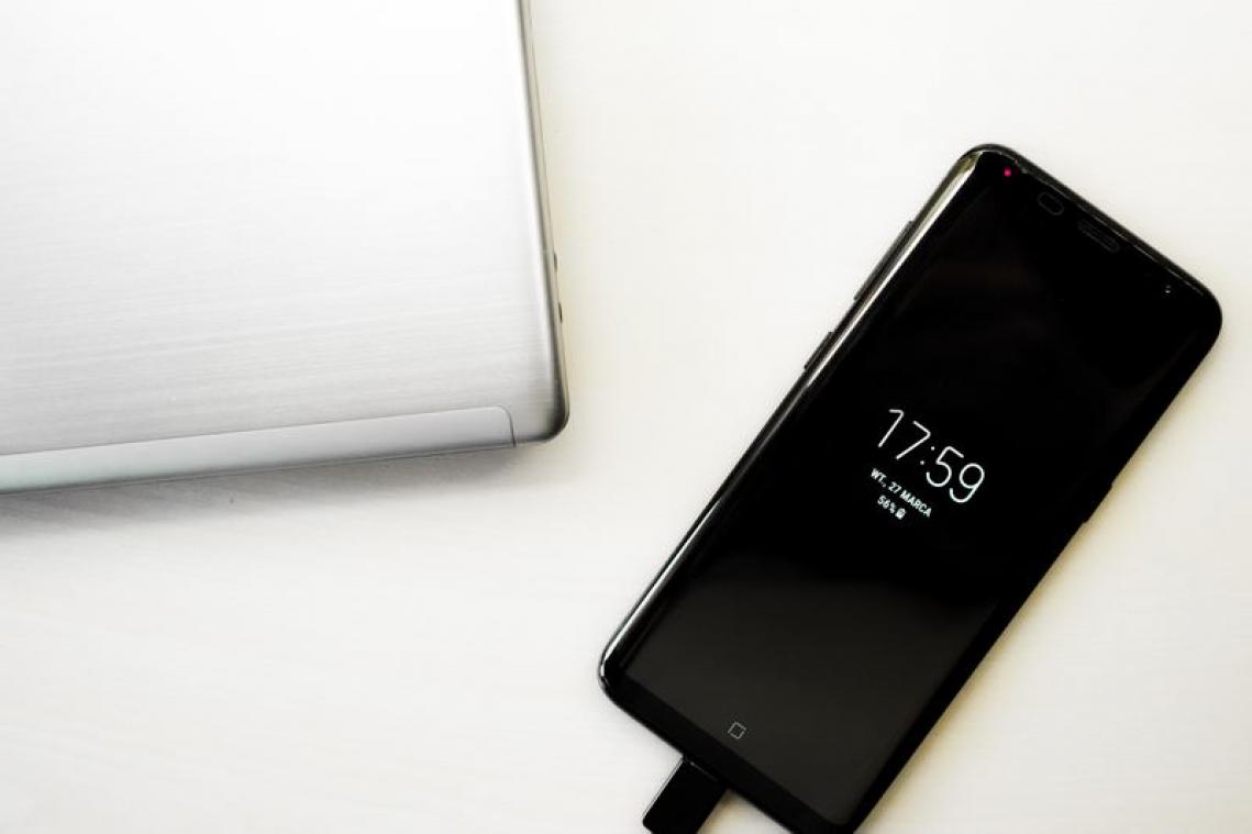 Je smartphonebatterij beïnvloedt je sociale leven