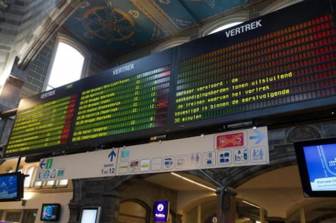 Blikseminslag op Gent-Sint-Pieters: korte stroompanne leidt tot enige hinder