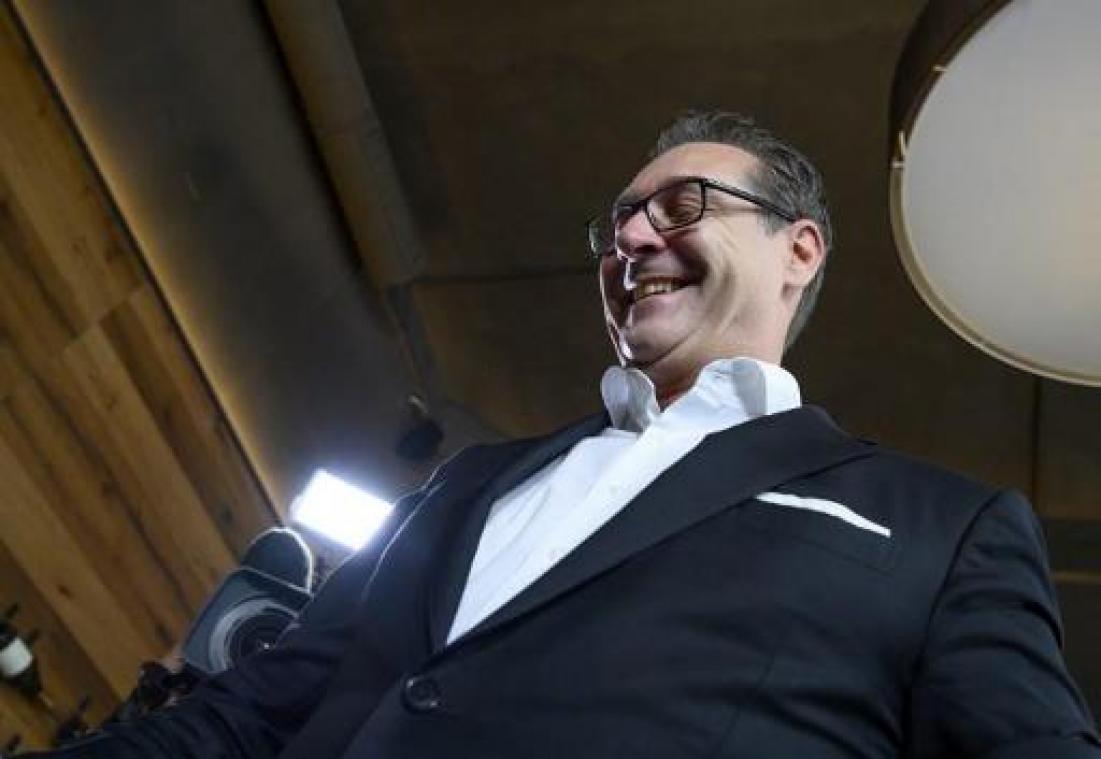 Ex-leider extreemrechtse FPÖ in Oostenrijk trekt zich terug uit politiek