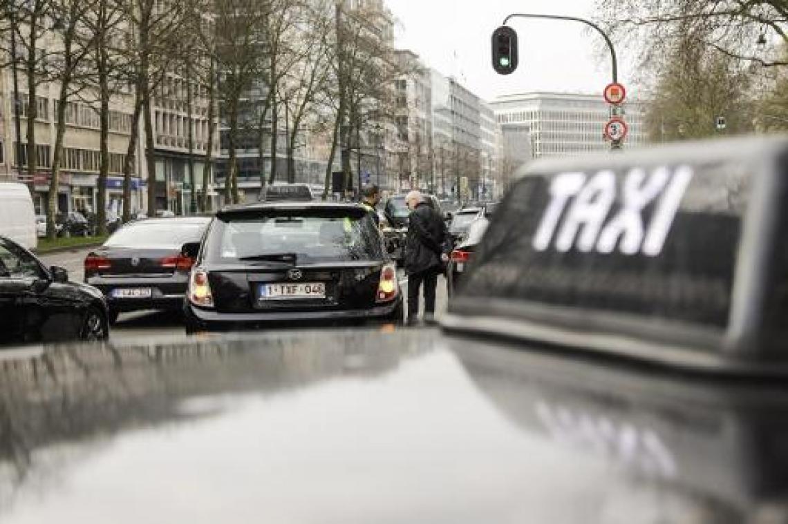 Stakingsdreiging in taxisector