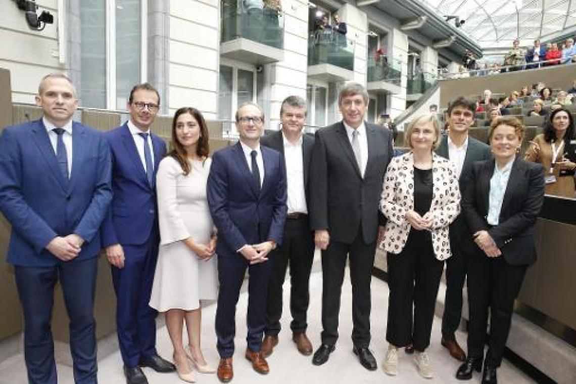Vlaamse ministers leggen de eed af
