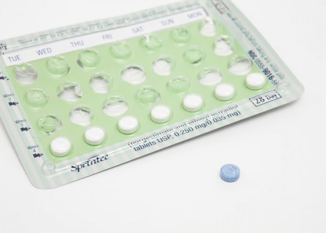 "Zestienjarige meisjes aan de pil vaker gedeprimeerd"