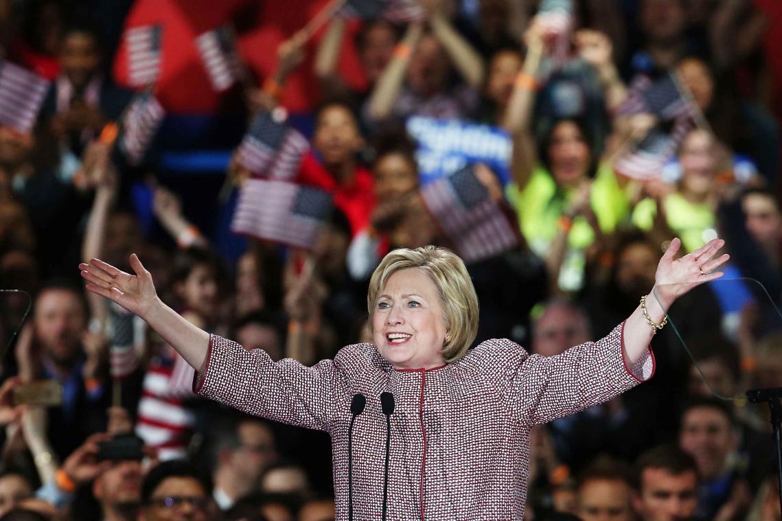 Clinton en Trump stap dichter bij nominatie