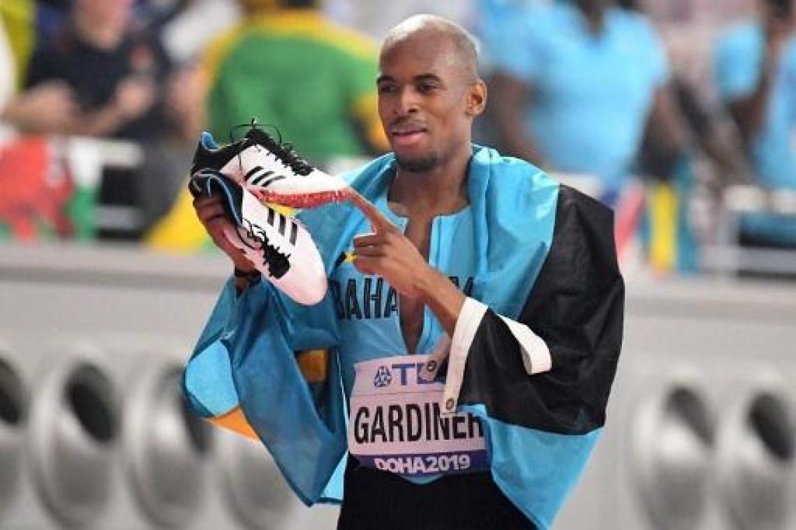 WK atletiek - Bahamaan Steven Gardiner verovert wereldtitel 400m