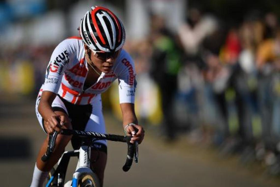 Nederlandse Ceylin del Carmen Alvarado pakt de zege in Berencross Meulebeke