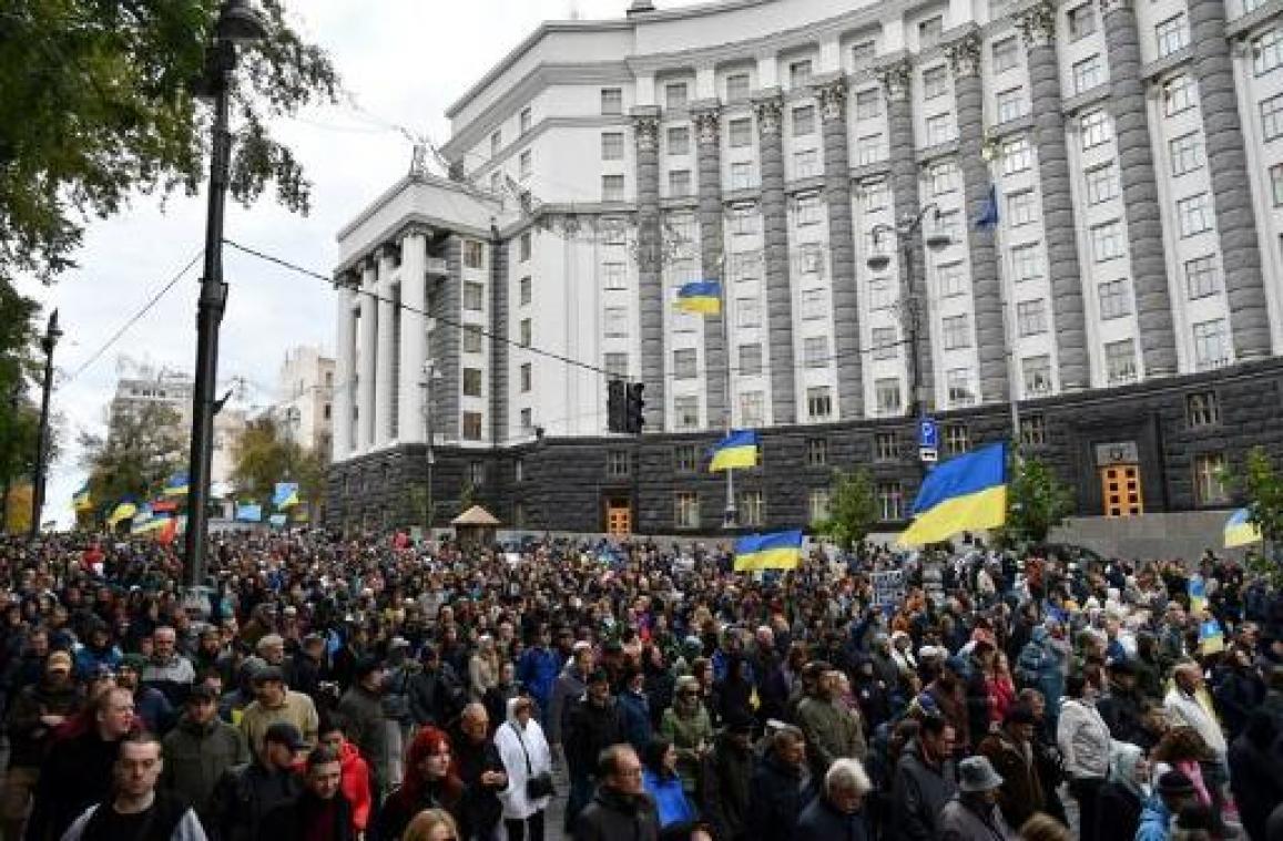 Tienduizend Oekraïners betogen tegen "capitulatie" aan pro-Russische separatisten