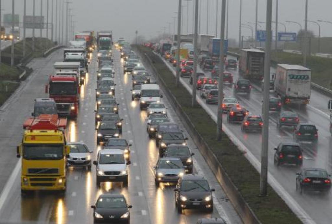 Regen veroorzaakt zware ochtendspits