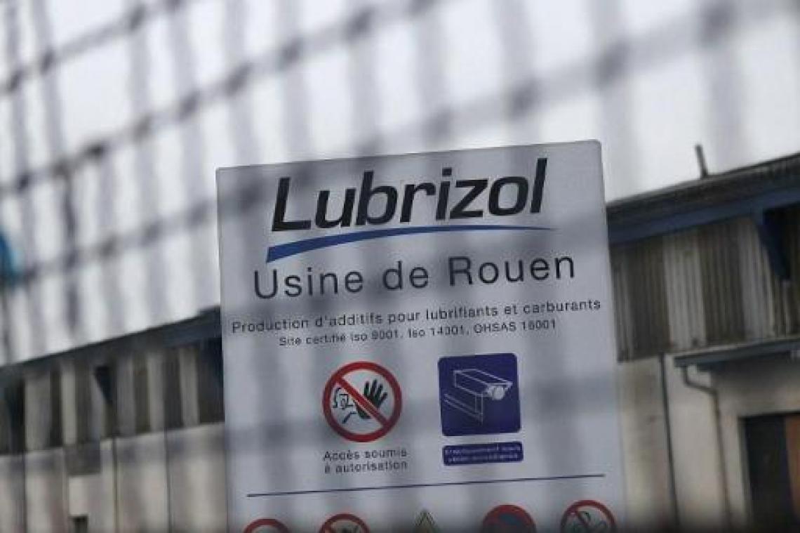 Hoge concentraties dioxine gemeten na fabrieksbrand in Rouen